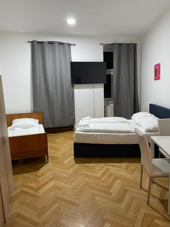 Easybook-In Otel Viyana Dış mekan fotoğraf
